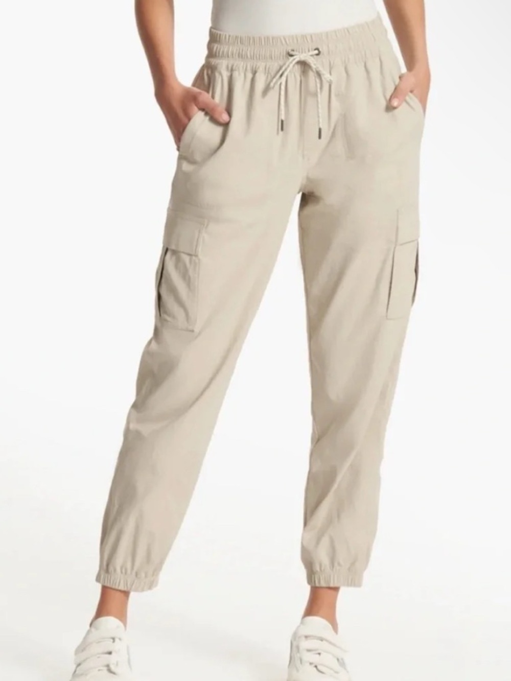 Vuori NWOT cream joggers XS
